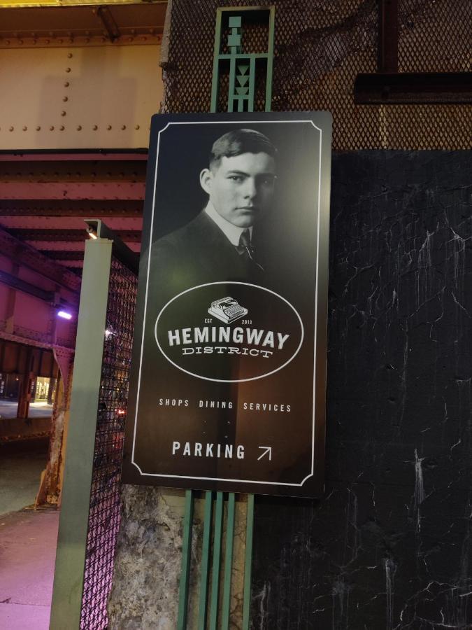 Historic Oak Park Home For 6 / Hemingway District 外观 照片